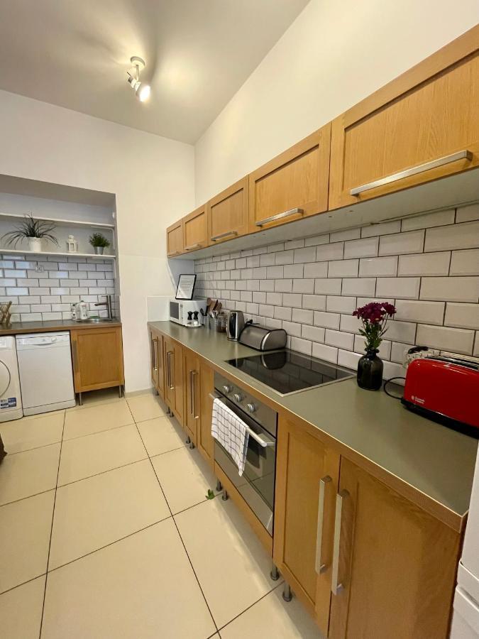 Boutique Apartments - Elegant 1906 Period Wroclaw Bagian luar foto