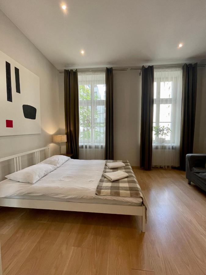 Boutique Apartments - Elegant 1906 Period Wroclaw Bagian luar foto